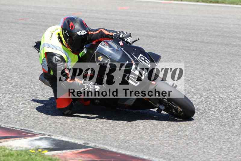 /43 08.08.2025 Discover the Bike ADR/Race 3 rot/178